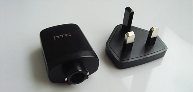 htc-plug