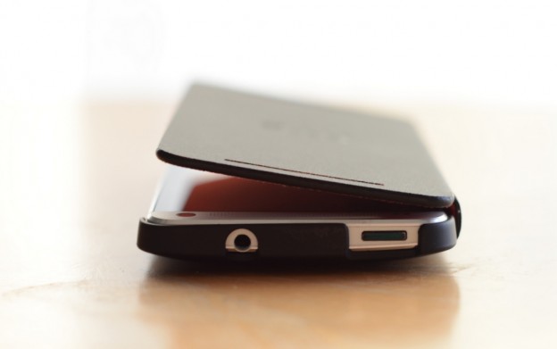 htc-one-double-dip-flip-case (4)